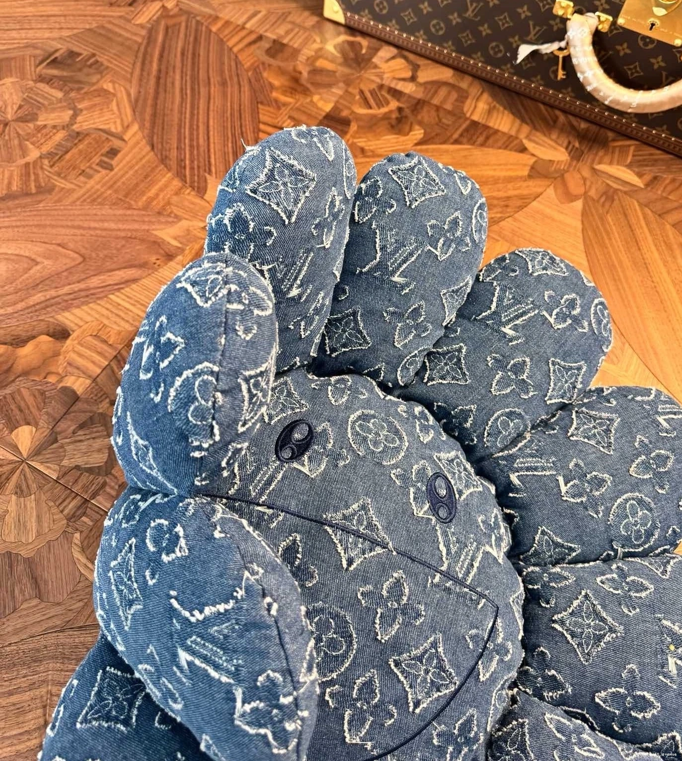 PLUSH MURAKAMI FLOWER CUSTOM LV 0712